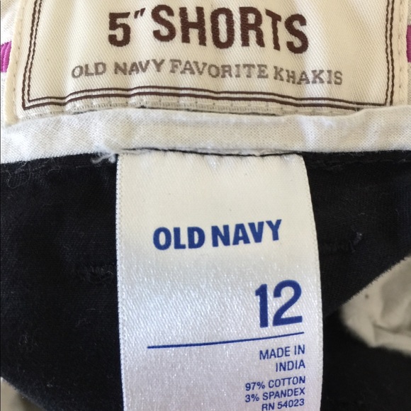 Size 12 Old Navy Shorts - Picture 3 of 4
